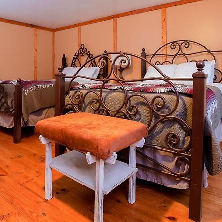 Round Top Hotel المظهر الخارجي الصورة